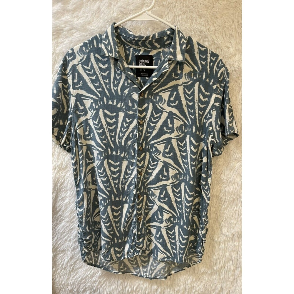 Cuidado Con El Perro Button Up Men's Shirt Size L Short Sleeve, Pocket